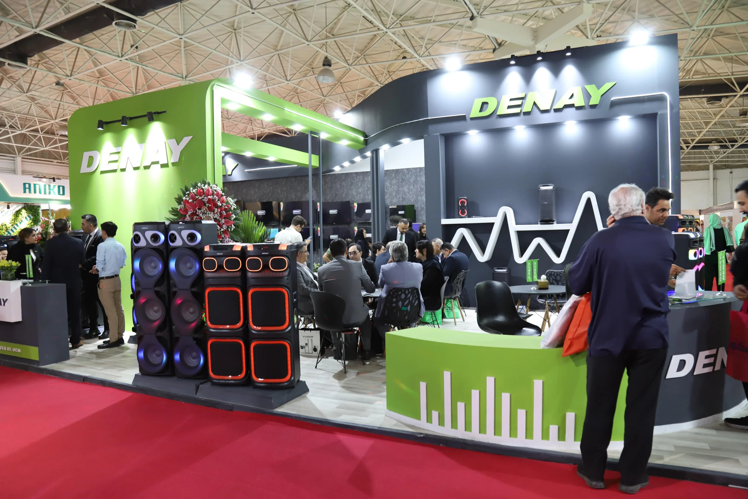 غرفه دنای در نمایشگاه لوازم خانگی 404